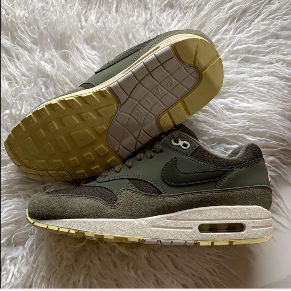 NWT Nike Air Max 1 - Picture 9 of 9